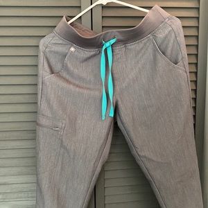 Women's Grey Zamora™ - Petite Jogger Scrub